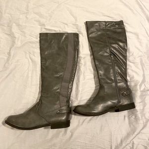 Silver/ Grey mid-calf boots 17.5 inches tall! Nearly new